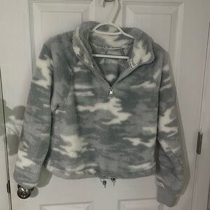 Cropped Calvin Klein Quarter Zip